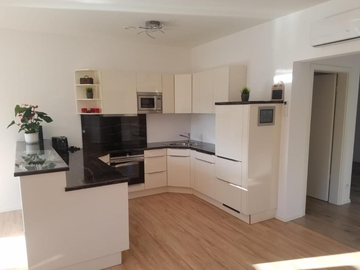 ולטן Ferienhaus Zum Imker מראה חיצוני תמונה
