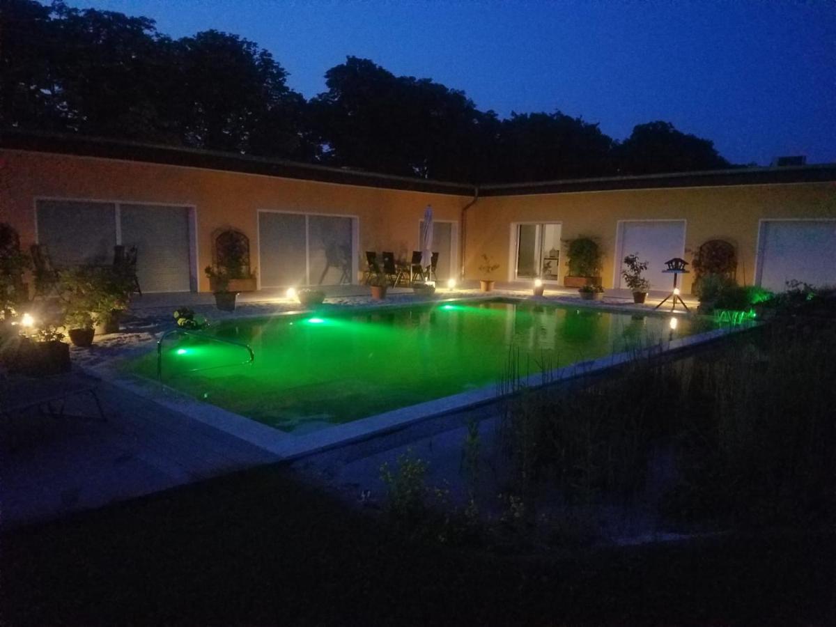 ולטן Ferienhaus Zum Imker מראה חיצוני תמונה